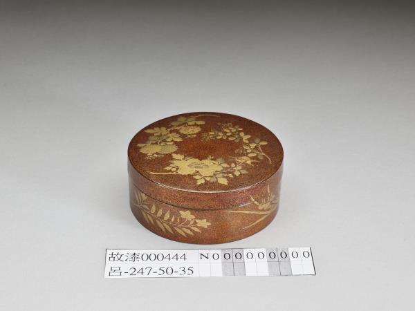 牡丹菊蒔繪圓盒