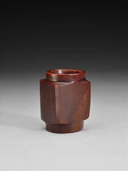 玉桃式筆洗- 故宮