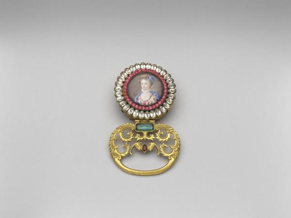 銅胎畫琺瑯萬花盒- 故宮