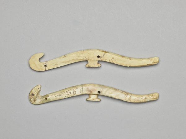 骨雙拼龍紋帶鉤