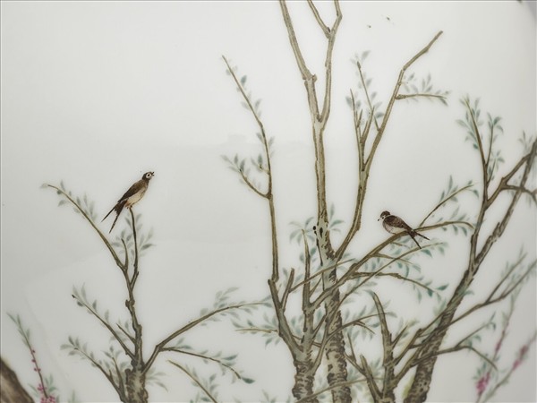 琺瑯彩農耕圖瓶