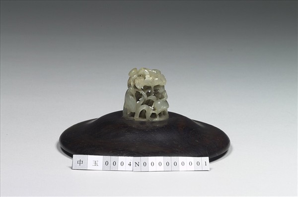 汀渚鷺鷥紋玉頂