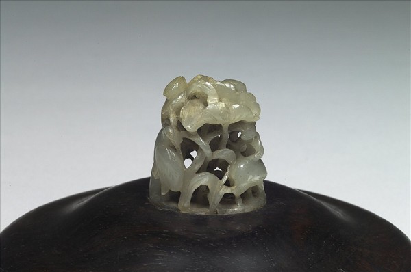 汀渚鷺鷥紋玉頂