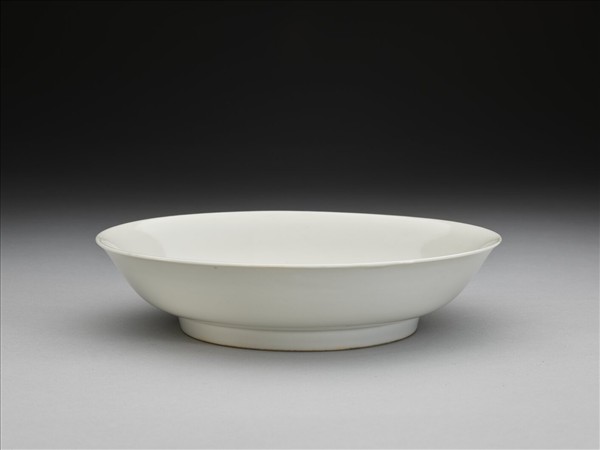 甜白釉盤