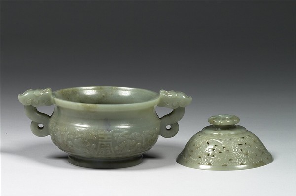 玉龍耳壽字簋形爐