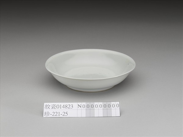白瓷碟