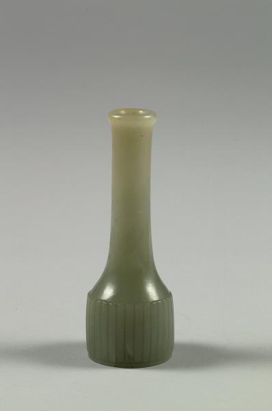 玉細頸瓶