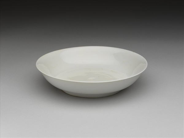 甜白釉盤