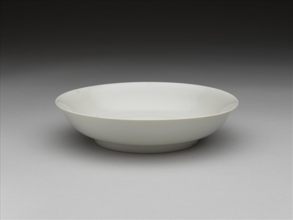 甜白釉盤
