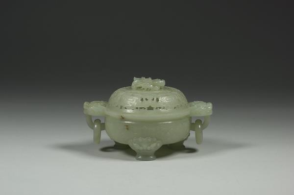 玉獸面雙耳活環爐