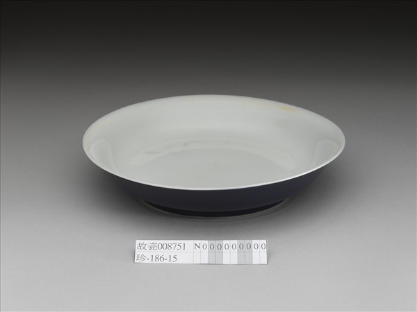 霽青釉白裡盤