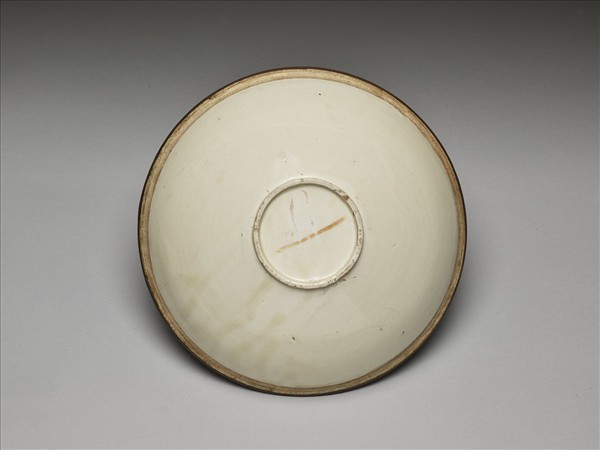 定窯 白瓷劃花蓮鳧紋碗