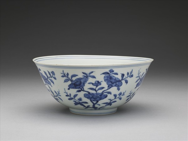 青花茶花紋碗