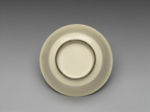 彭窯 白瓷壽字花卉紋杯