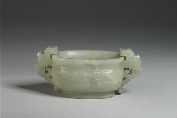 玉橢圓獸面紋爐