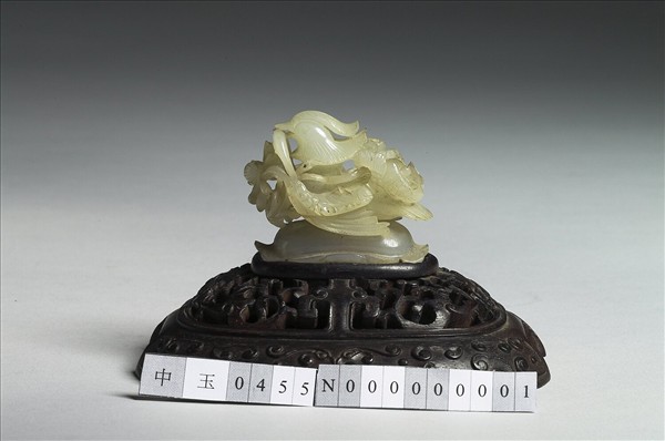 鴛鴦荷葉紋玉頂