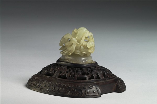 鴛鴦荷葉紋玉頂