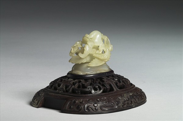 鴛鴦荷葉紋玉頂