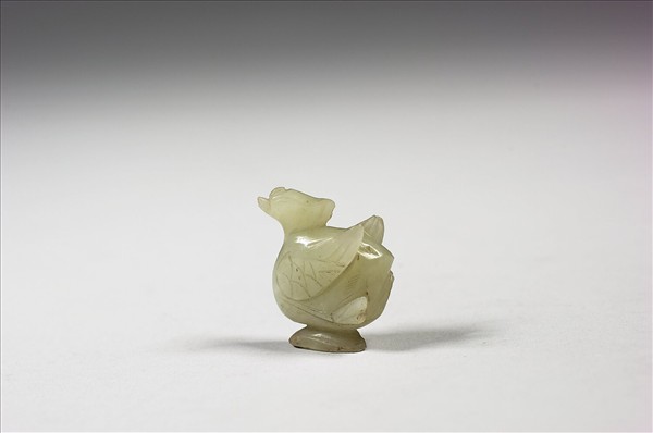 透雕花葉紋木蓋玉頂