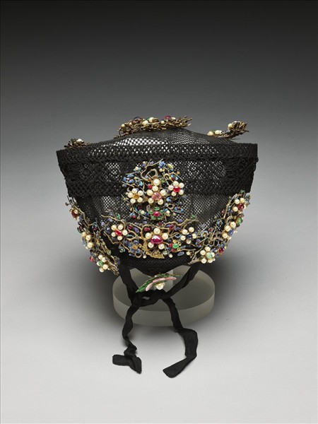 嵌珠寶翠玉花卉鈿子