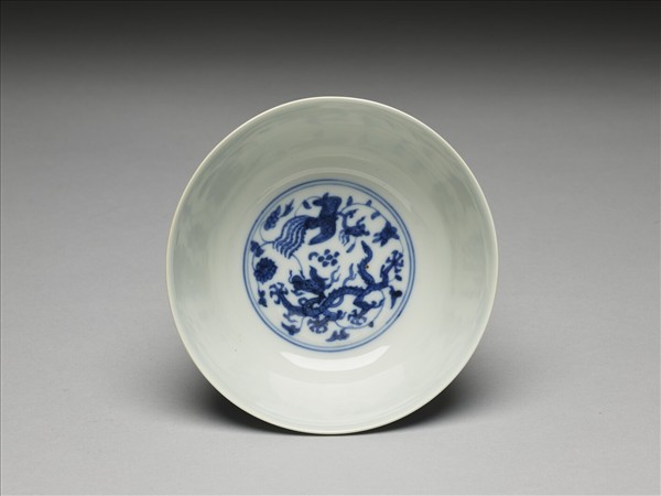 青花龍鳳紋碗