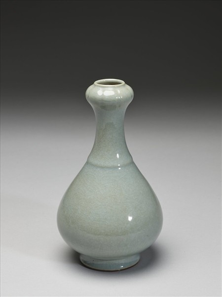 仿官釉蒜頭瓶