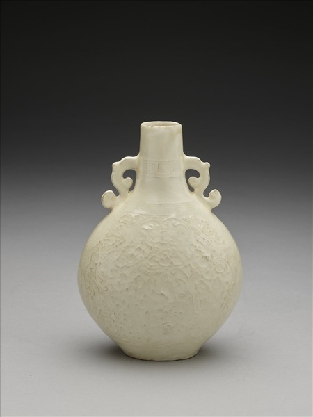 白瓷印花雲蝠扁壺