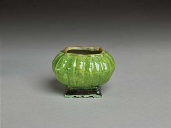 綠釉瓜式洗