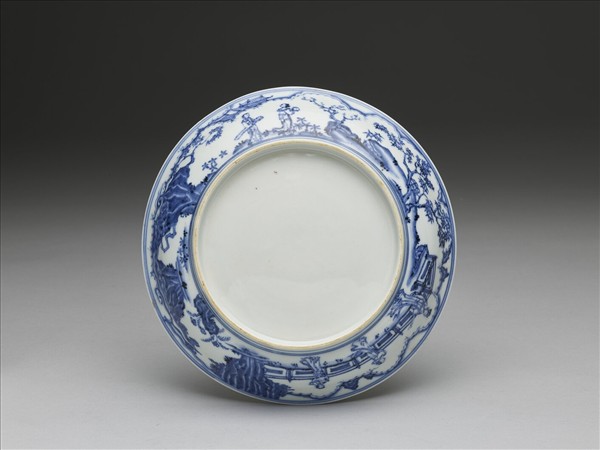 青花三友仕女圖盤