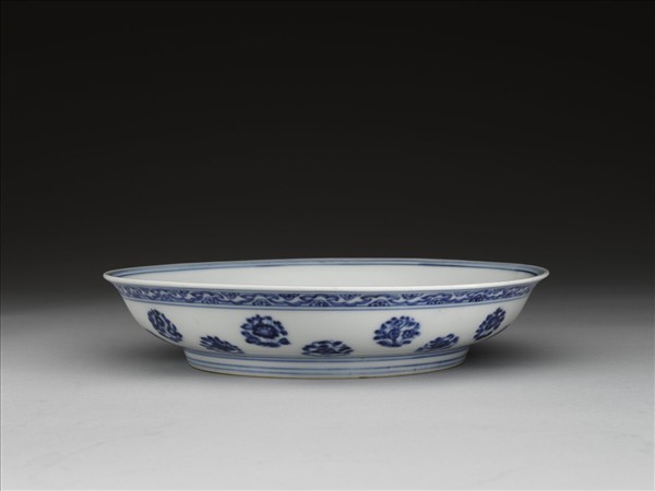 青花四季團花紋盤