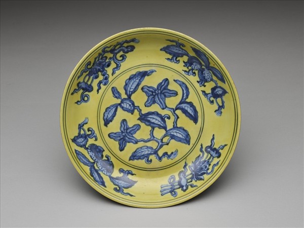 黃地青花花果盤