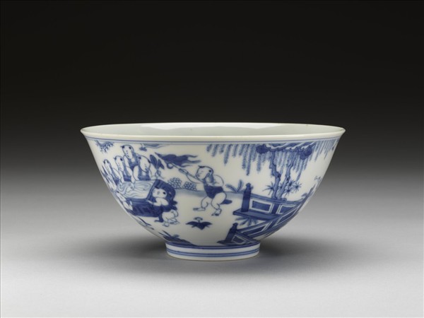 青花嬰戲圖碗