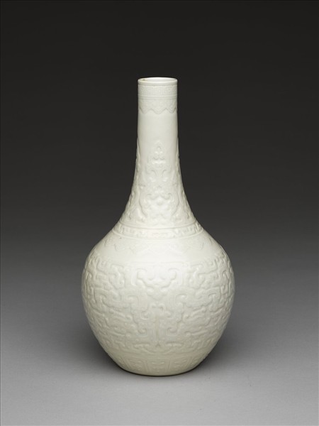 白瓷夔龍紋膽瓶