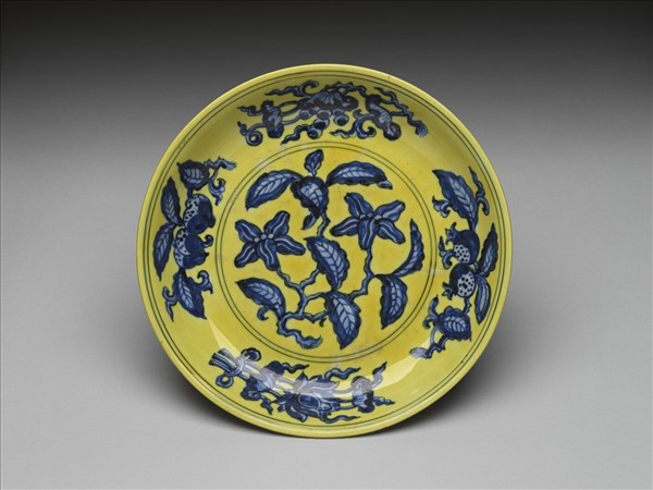 黃釉青花花果盤