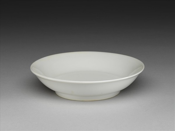 甜白釉盤