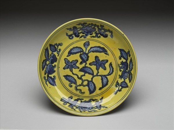 黃釉青花花果盤