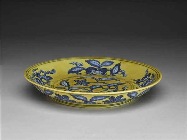 黃釉青花花果盤