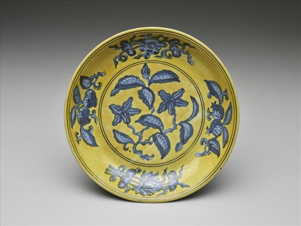 黃釉青花花果盤