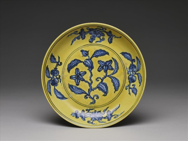黃釉青花花果盤