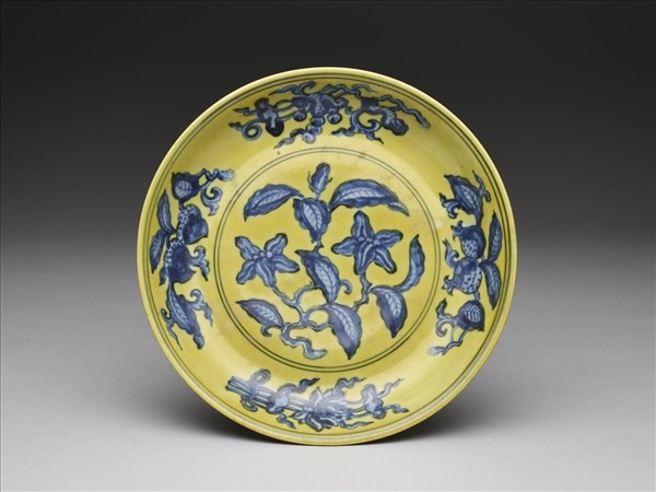 黃地青花花果盤