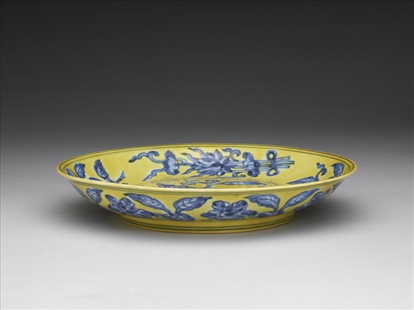 黃地青花花果盤