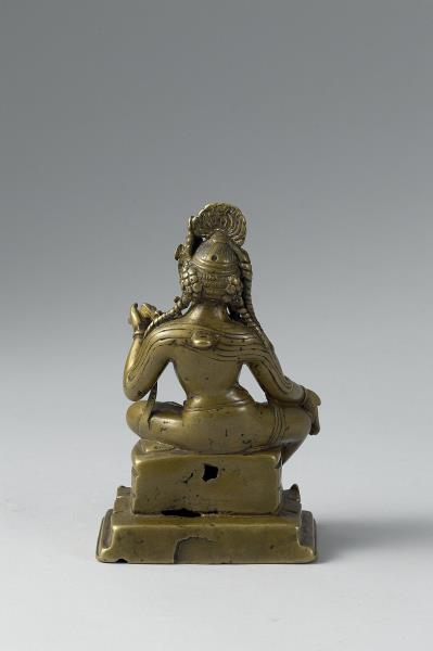 青銅金剛手菩薩半跏舒坐像