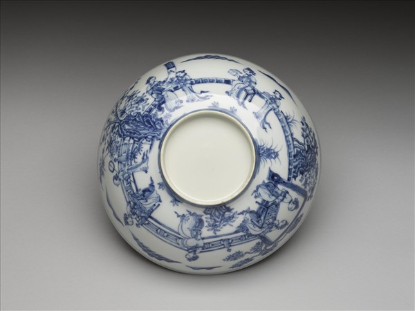 青花庭園仕女圖碗