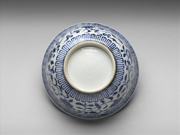 青花四季花卉紋碗