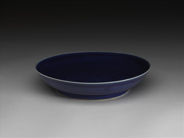 霽青釉盤