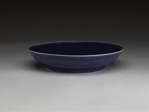 霽青釉盤