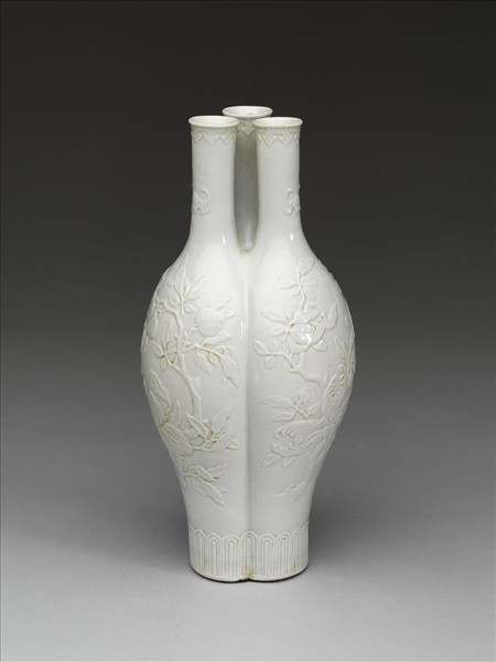 白瓷三多紋三連瓶