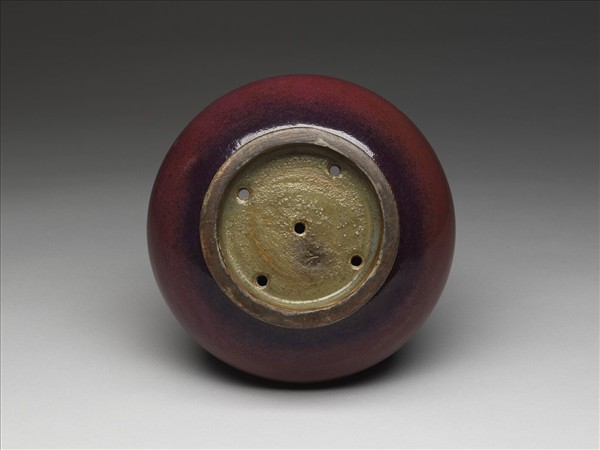 鈞窯 葡萄紫釉渣斗式花盆