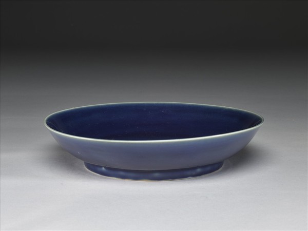霽青釉盤