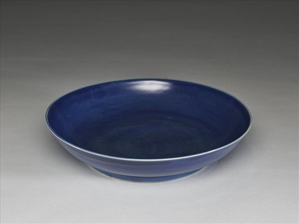 霽青釉盤